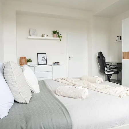 Modern Hideaway * Prag