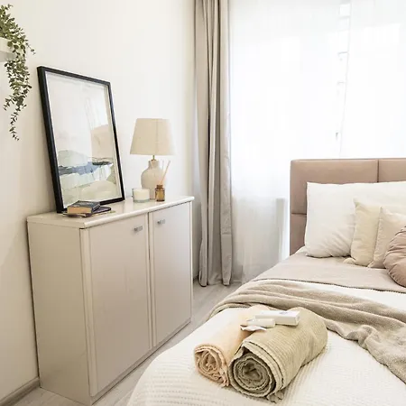 Tatil Evi Modern Hideaway *
