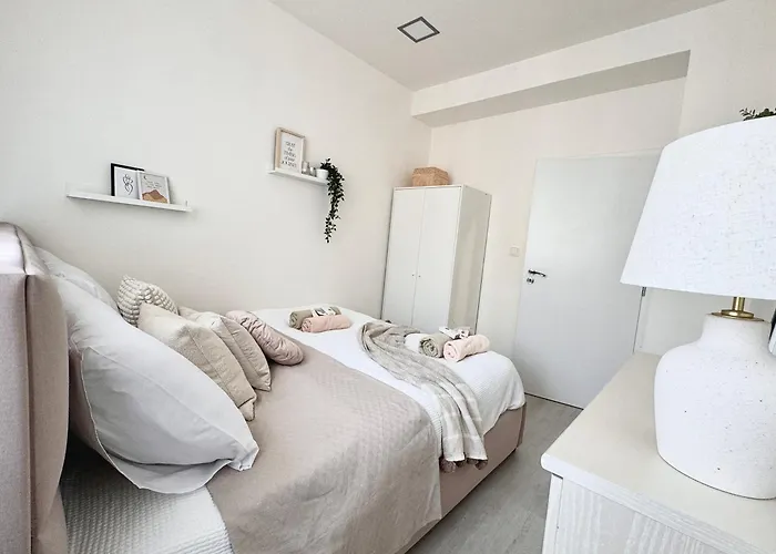 Modern Hideaway Dom wakacyjny *